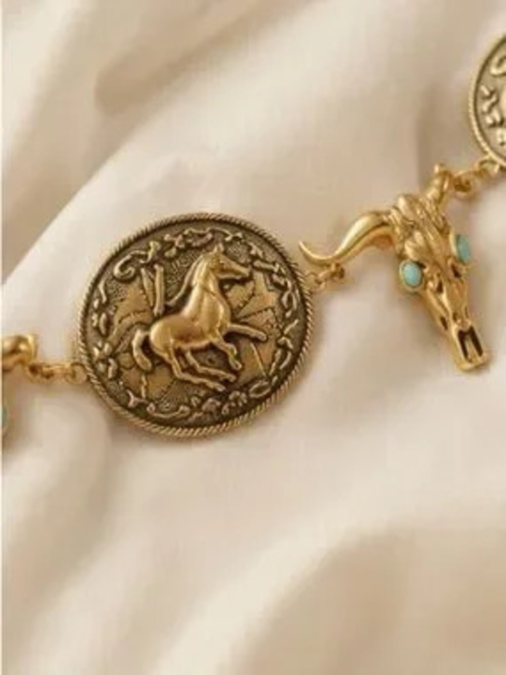 Vintage Western Longhorn Concho Chain Belt Antique Gold Cowgirl Waist Belt - Picture 4 of 5